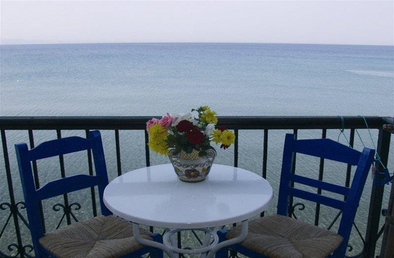 Olive Press Hotel In Lesbos Molyvos Holidays From 343 Pp