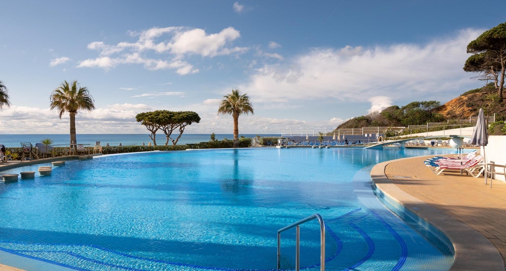Grand Muthu Oura View Beach Club in Albufeira, Portugal | Holidays from â?¬195pp | loveholidays.ie grand muthu oura view beach club