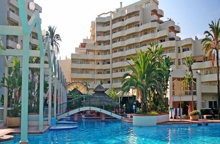 Benal Beach Geinsa In Benalmadena Spain Holidays From - 