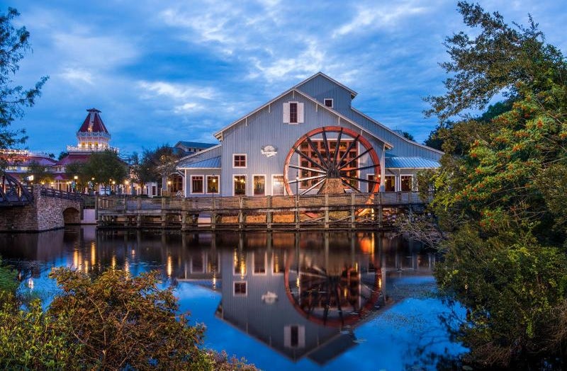 Disney S Port Orleans Resort Riverside Lake Buena Vista